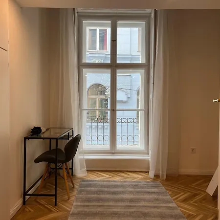 Szentkiralyi Budapest